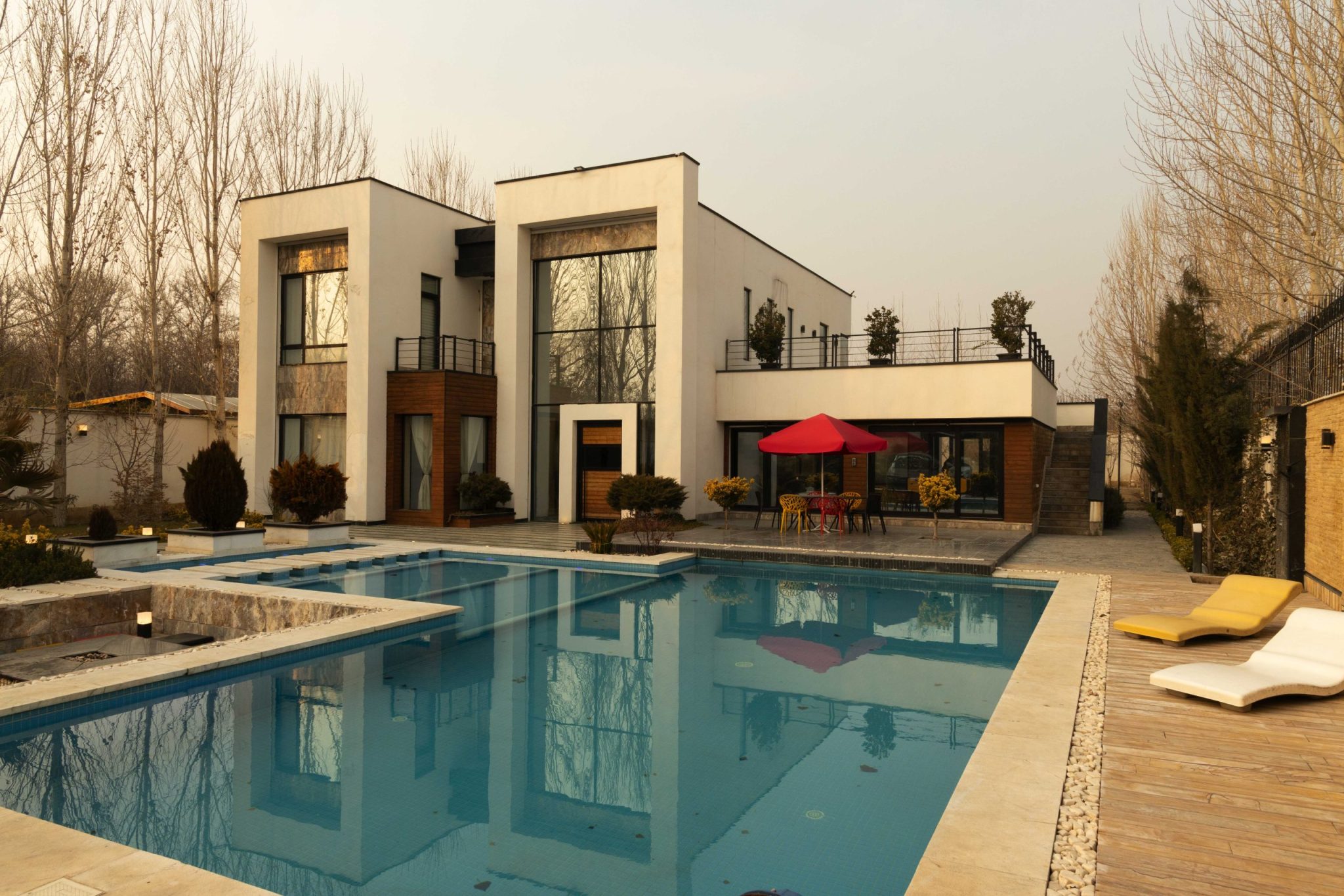 عکاسی تخصصی برای تبلیغات محیطی و بیلبورد شهری 3 003A3576 scaled